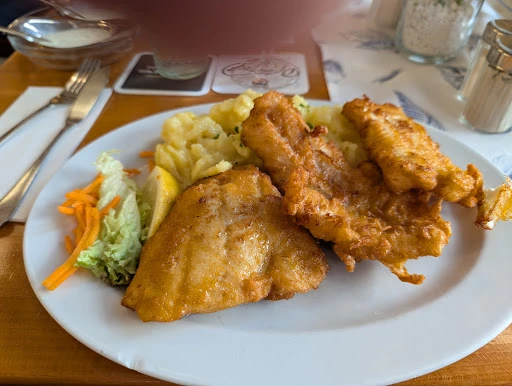 Fischgaststätten Brauns GmbH & Co. KG photo 10